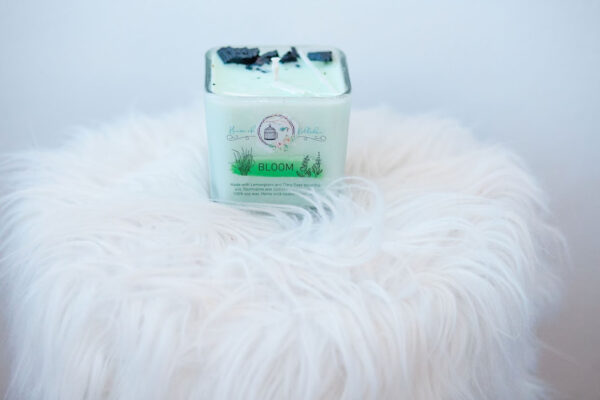 Bloom Soy Wax Glass Candle with Lemongrass and Clary Sage