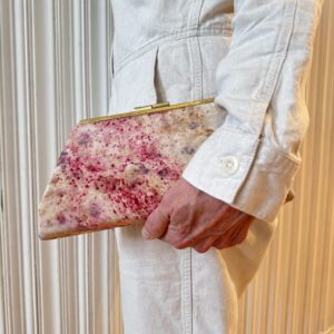 Antique Gold Frame Silk Clutch Purse